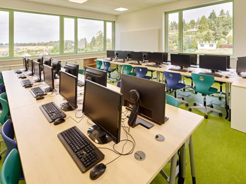 My Dva - Informatikraum in der Grundschule der Brüder Frič in Ondřejov